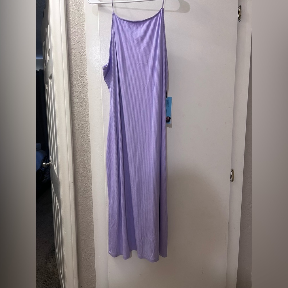 ❤️Elegant Lavender Spaghetti strap Dress 💜🦄 NWOT